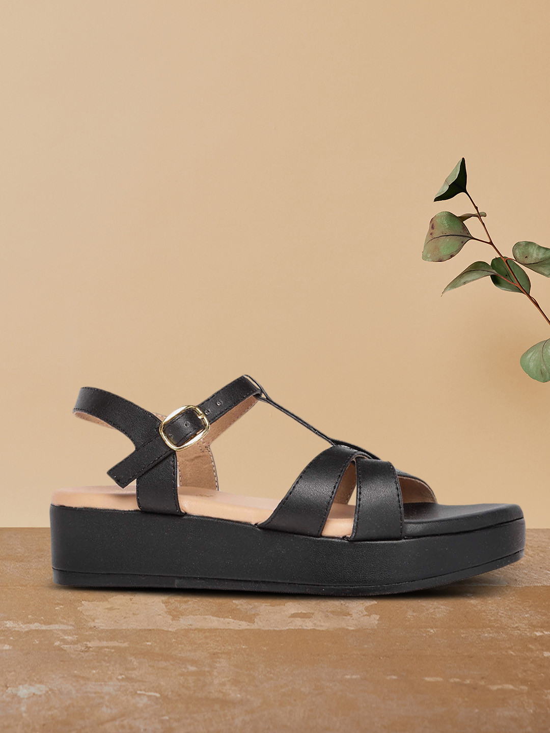 

Roadster Black Solid Flatforms