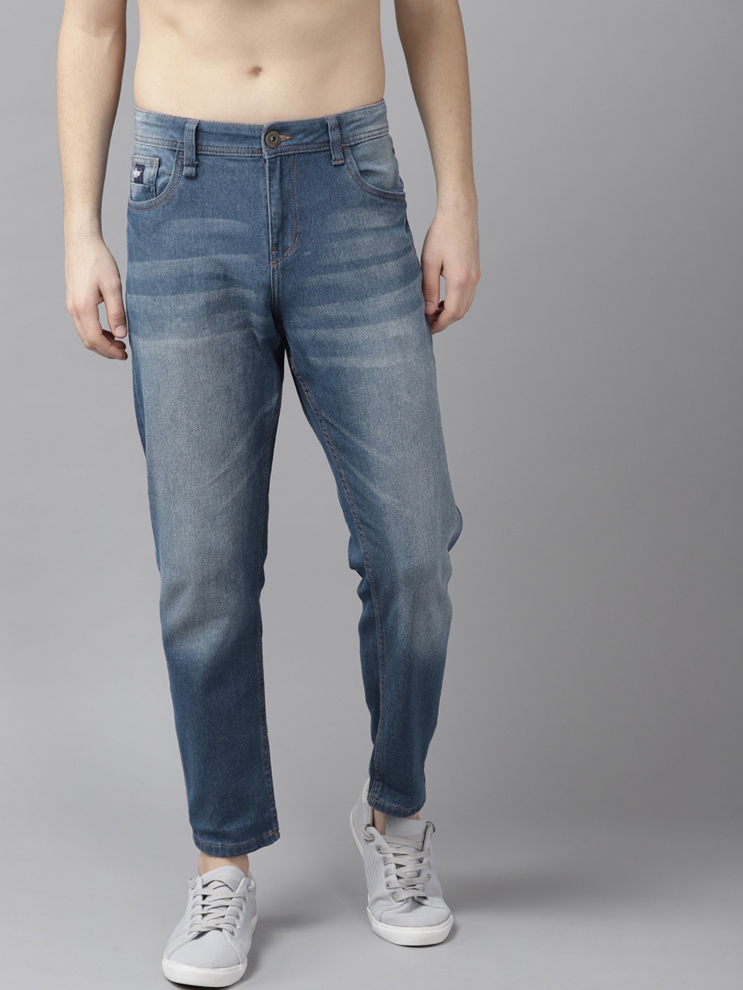 

Roadster Men Navy Blue Carrot Fit Light Fade Stretchable Jeans