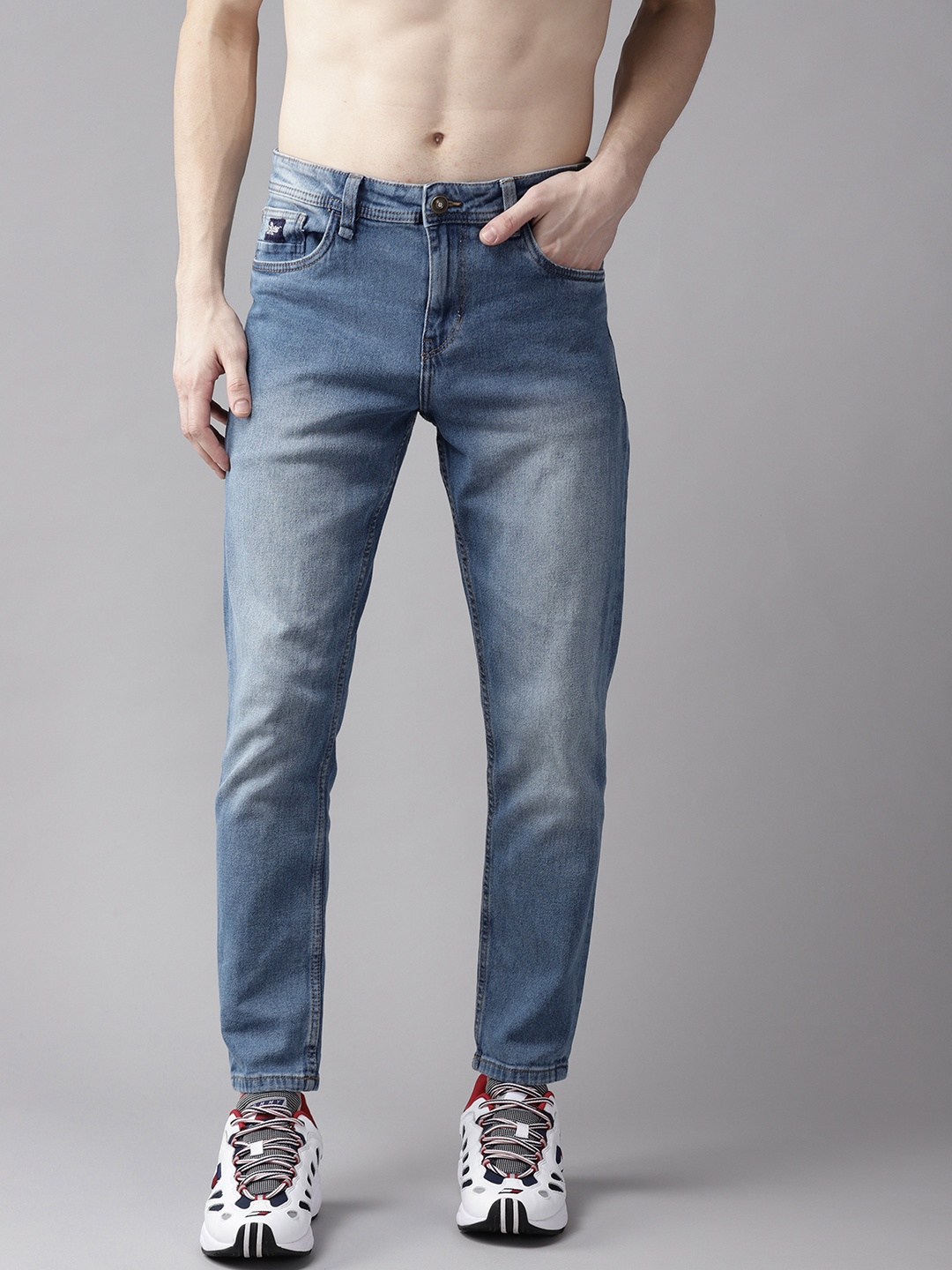 

Roadster Men Blue Slim Fit Light Fade Stretchable Jeans