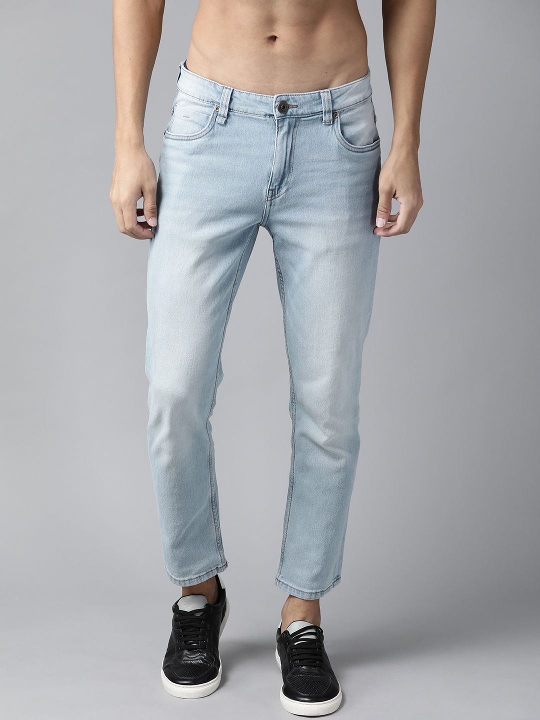 

Roadster Men Blue Slim Tapered Fit Light Fade Stretchable Jeans