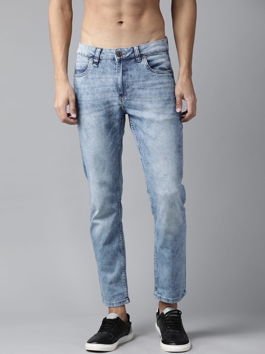 

Roadster Men Blue Slim Tapered Fit Light Fade Stretchable Jeans
