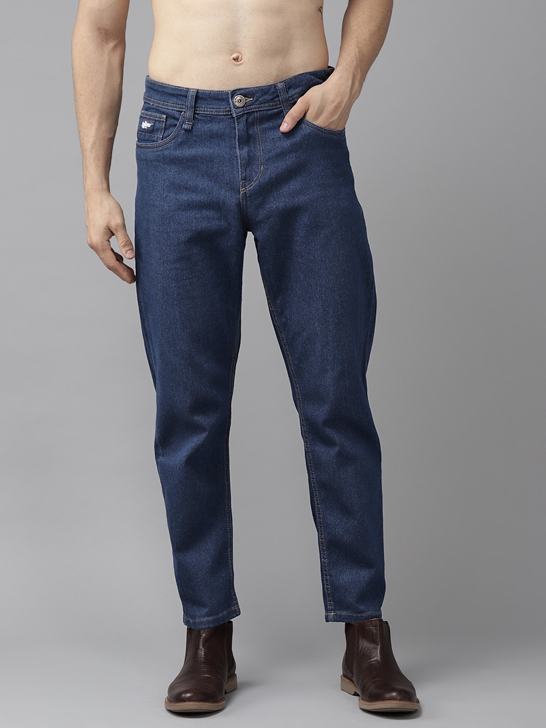 

Roadster Men Navy Blue Carrot Fit Stretchable Jeans