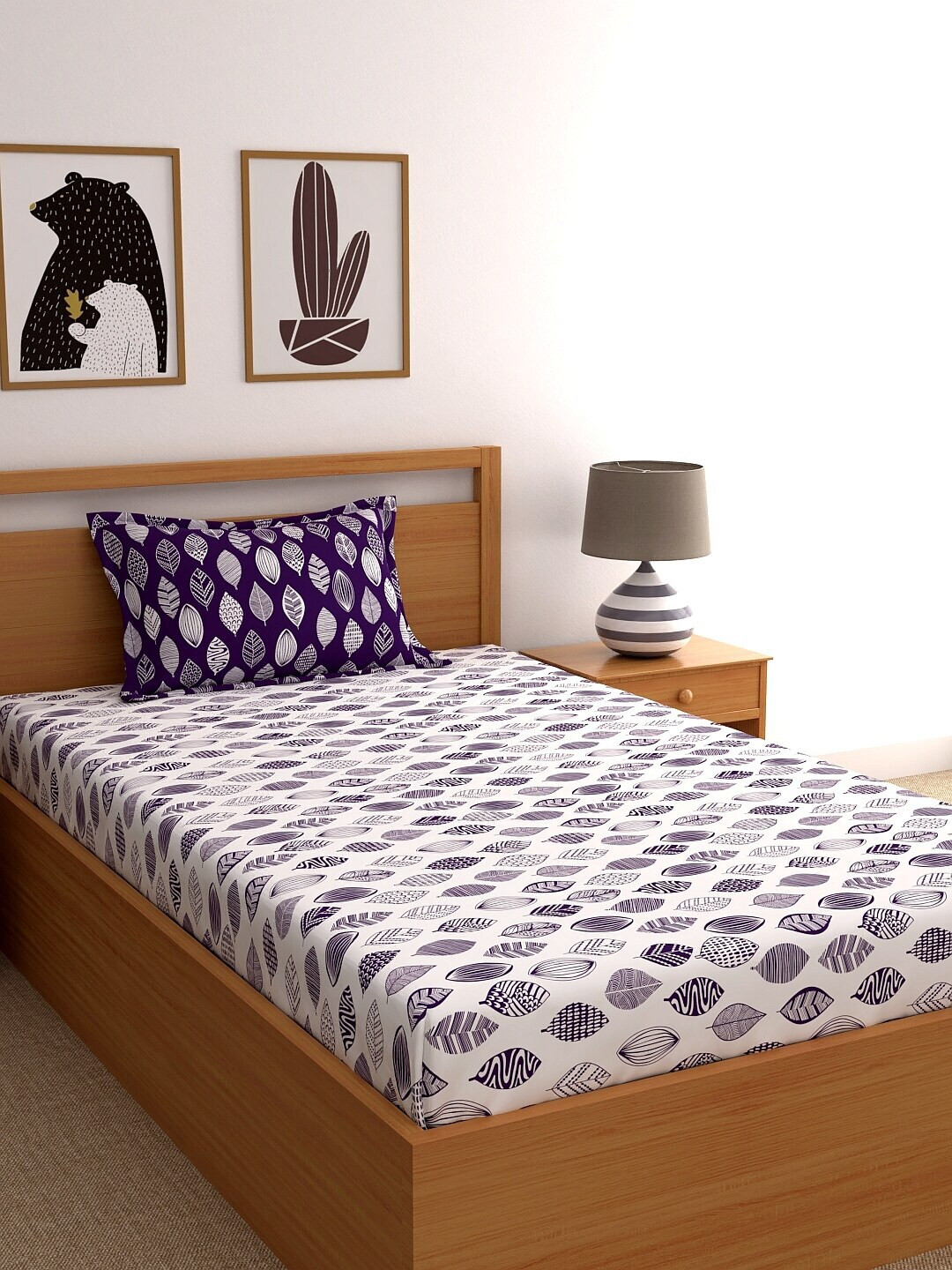 

Dreamscape Purple & White Floral 180 TC Single Bedsheet with 1 Pillow Covers