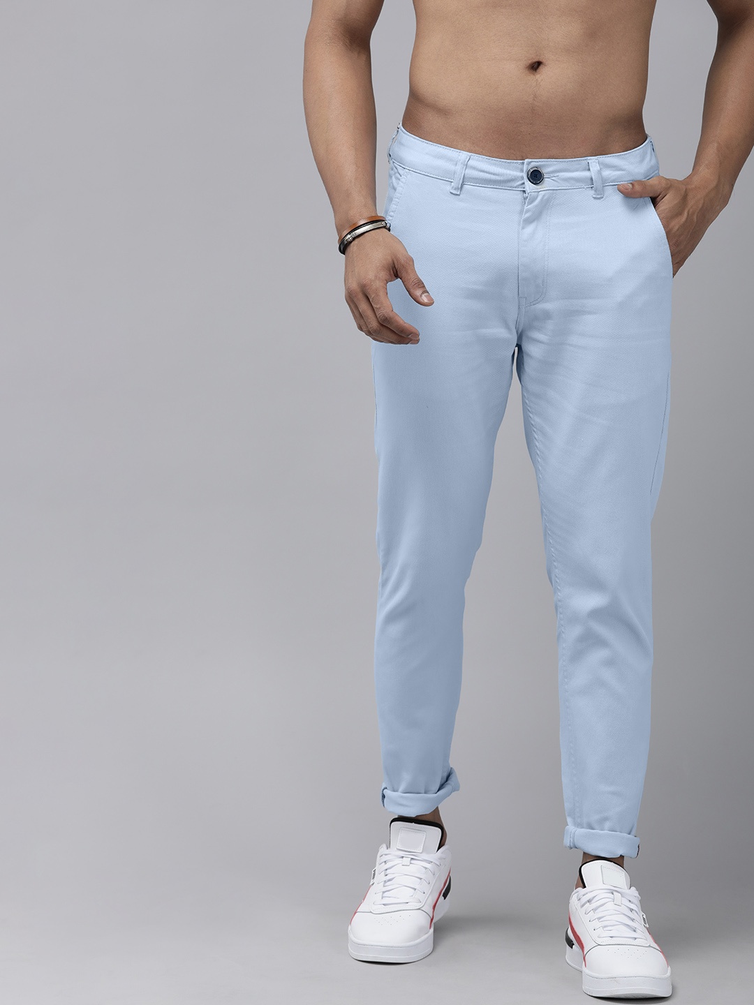 

Roadster Men Blue Solid Slim Fit Trousers