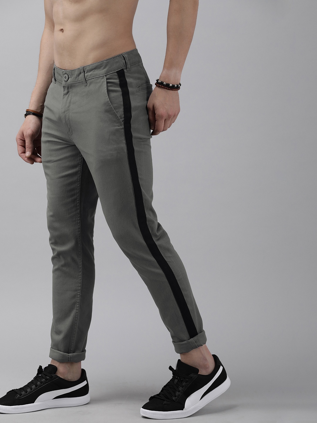 

Roadster Men Grey Tapered Fit Side Striped Trousers