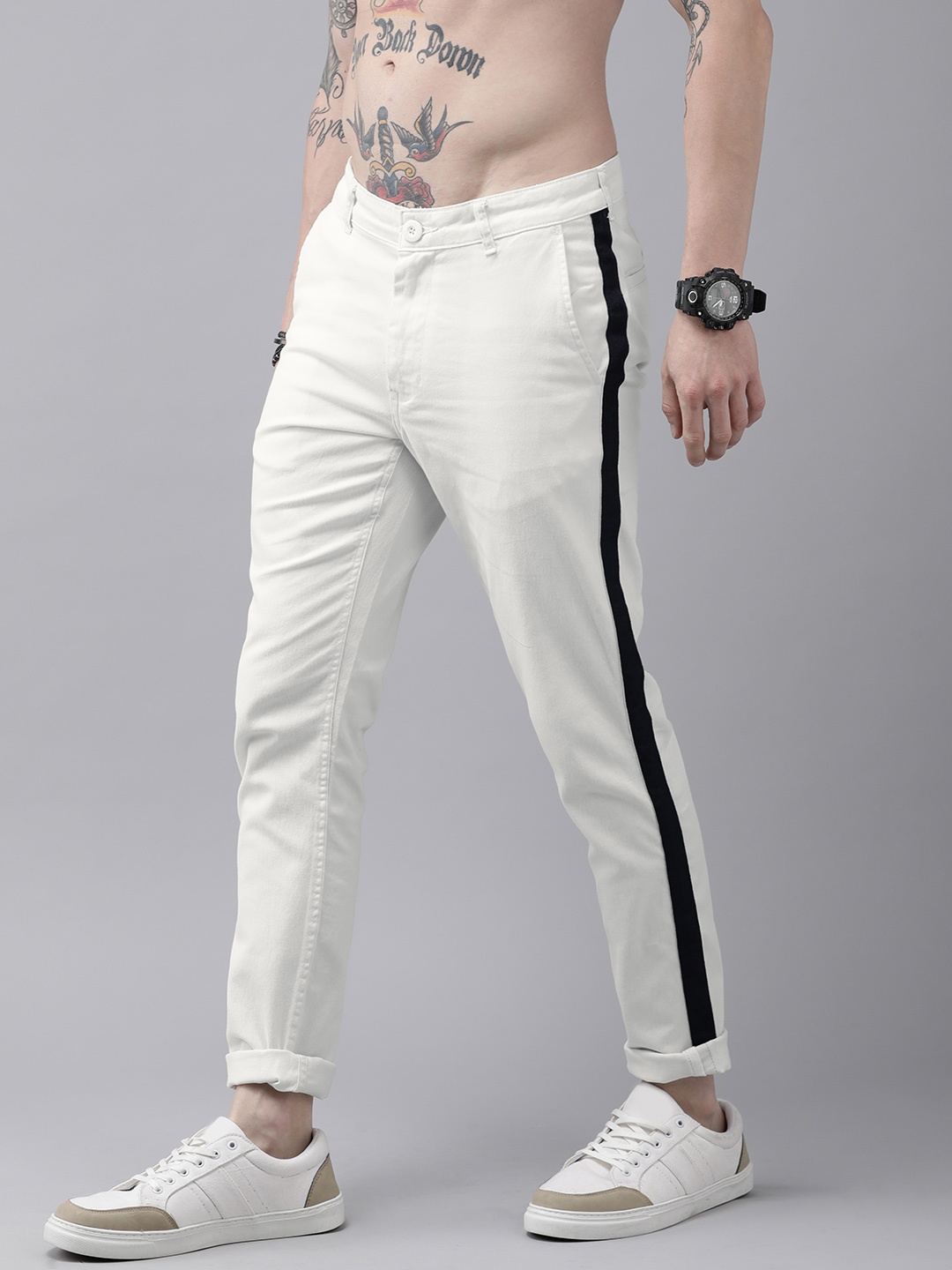 

Roadster Men White Solid Slim Fit Chinos