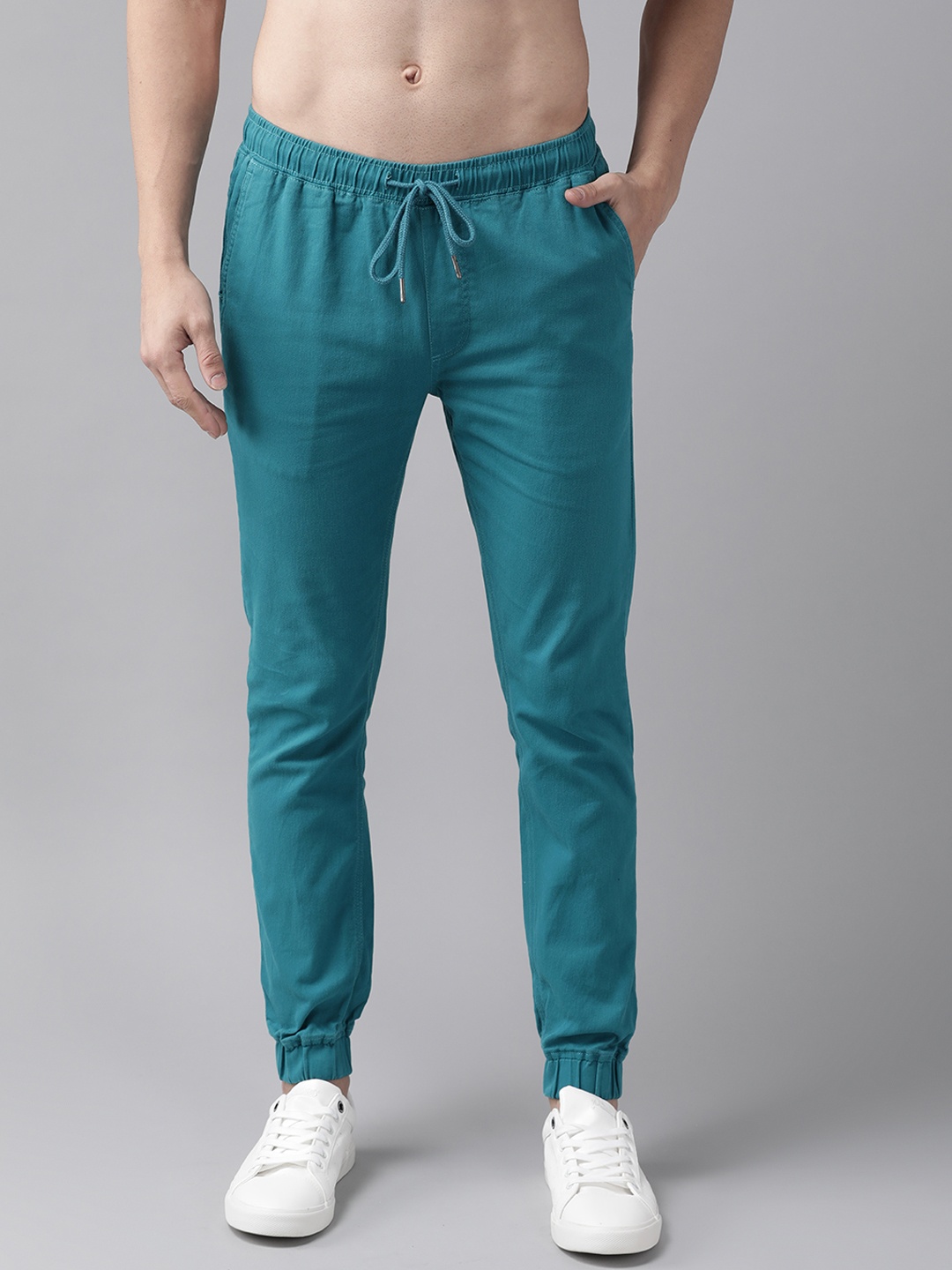 

Roadster Men Blue Solid Joggers