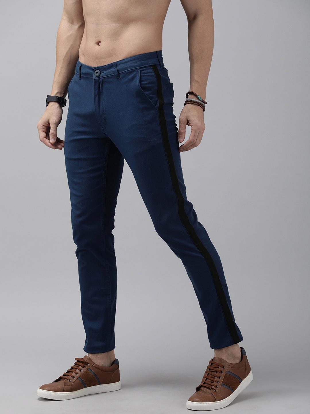 

Roadster Men Navy Blue Tapered Fit Side Striped Trousers