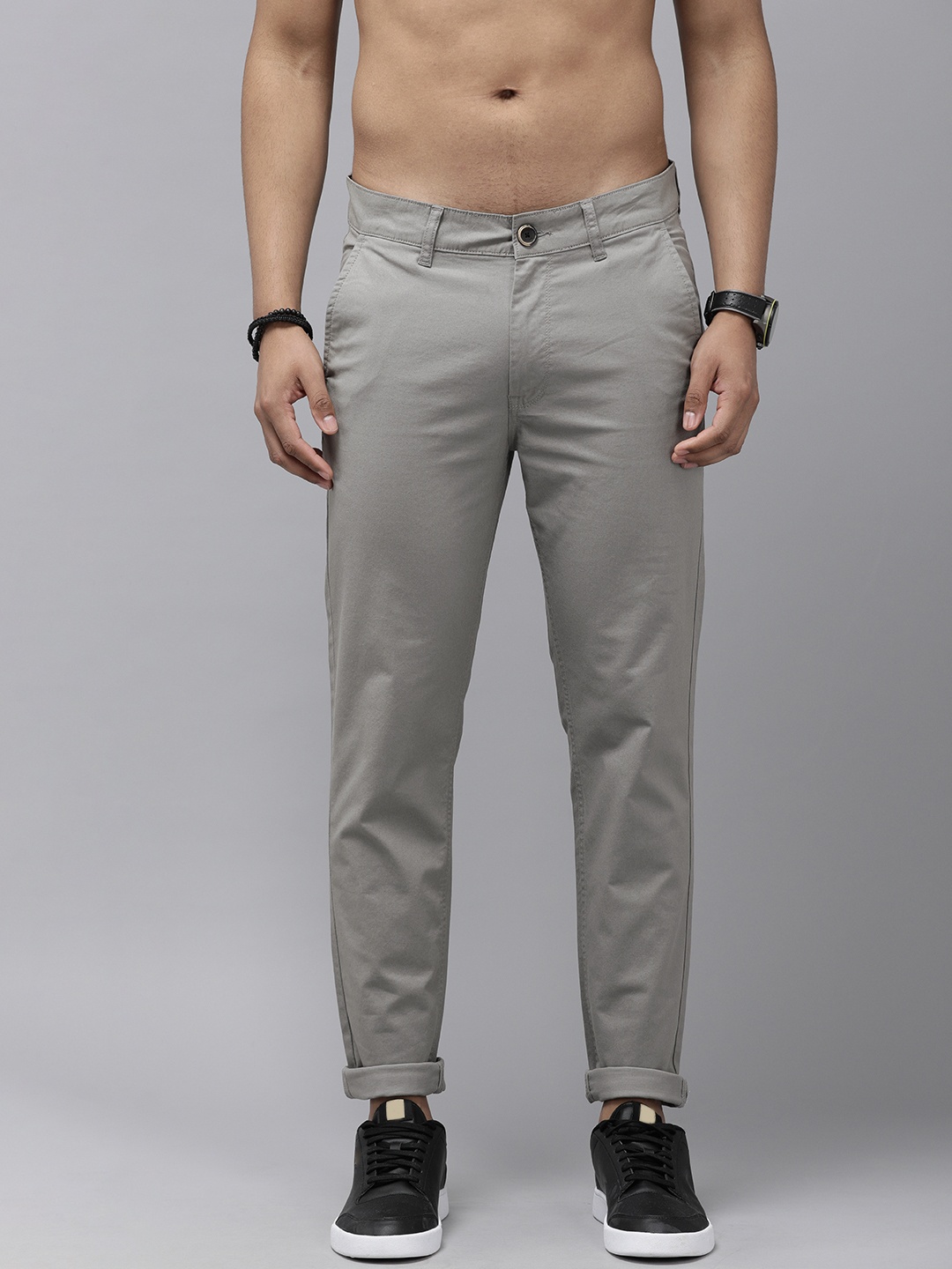 

Roadster Men Grey Solid Opaque Slim Fit Trousers