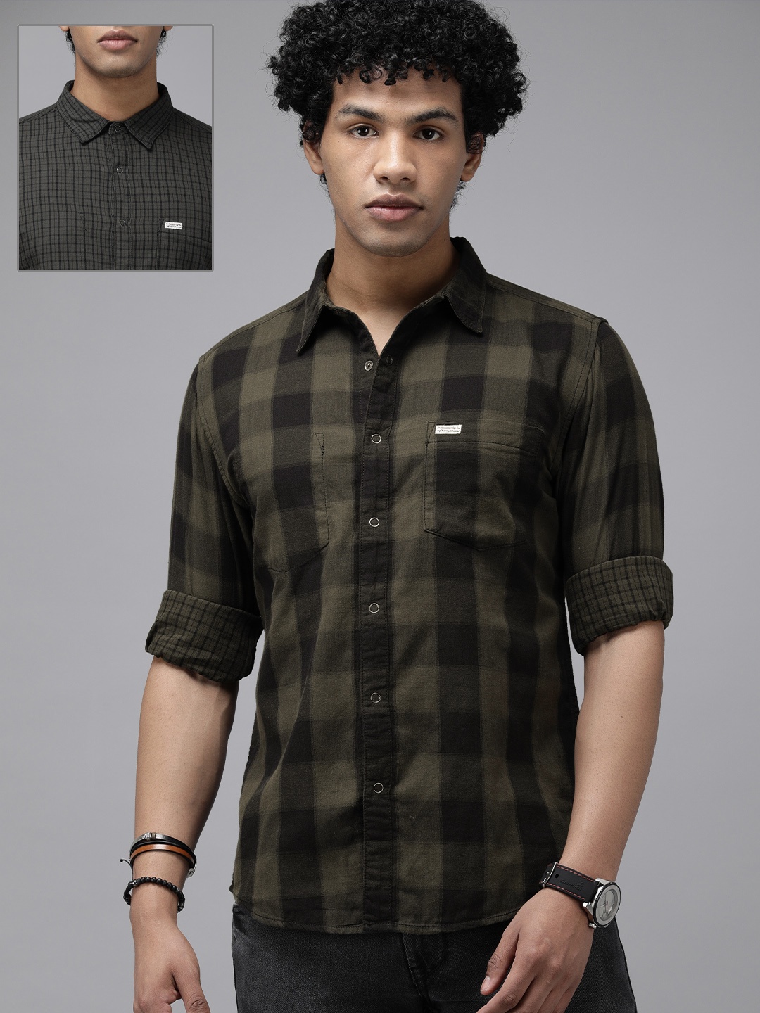 

Roadster Men Olive Green & Black Buffalo Checks Opaque Checked Casual Reversible Shirt