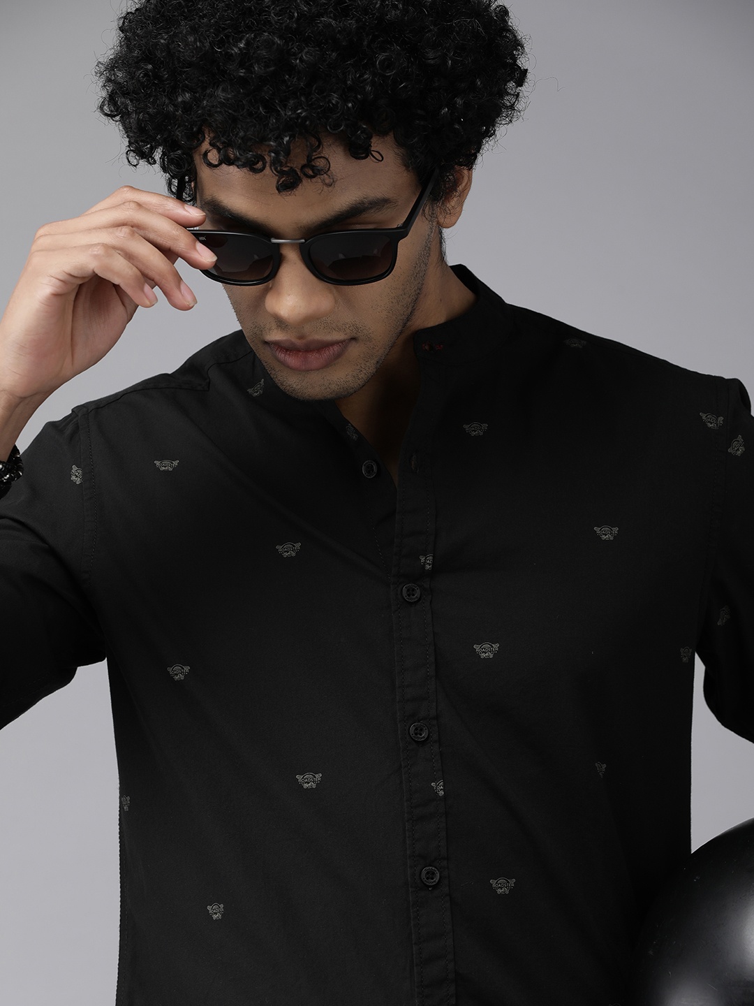 

Roadster Men Black Opaque Printed Casual Shirt