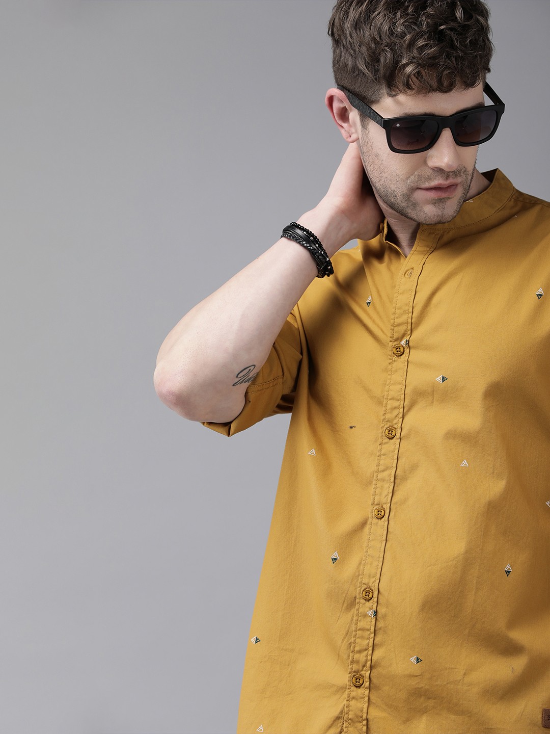

Roadster Men Mustard Yellow Pure Cotton Printed Casual Shirt