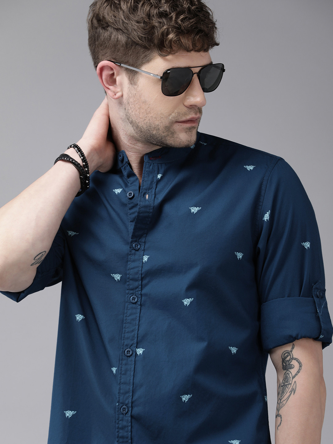 

Roadster Men Teal Blue Pure Cotton Printed Casual Shirt
