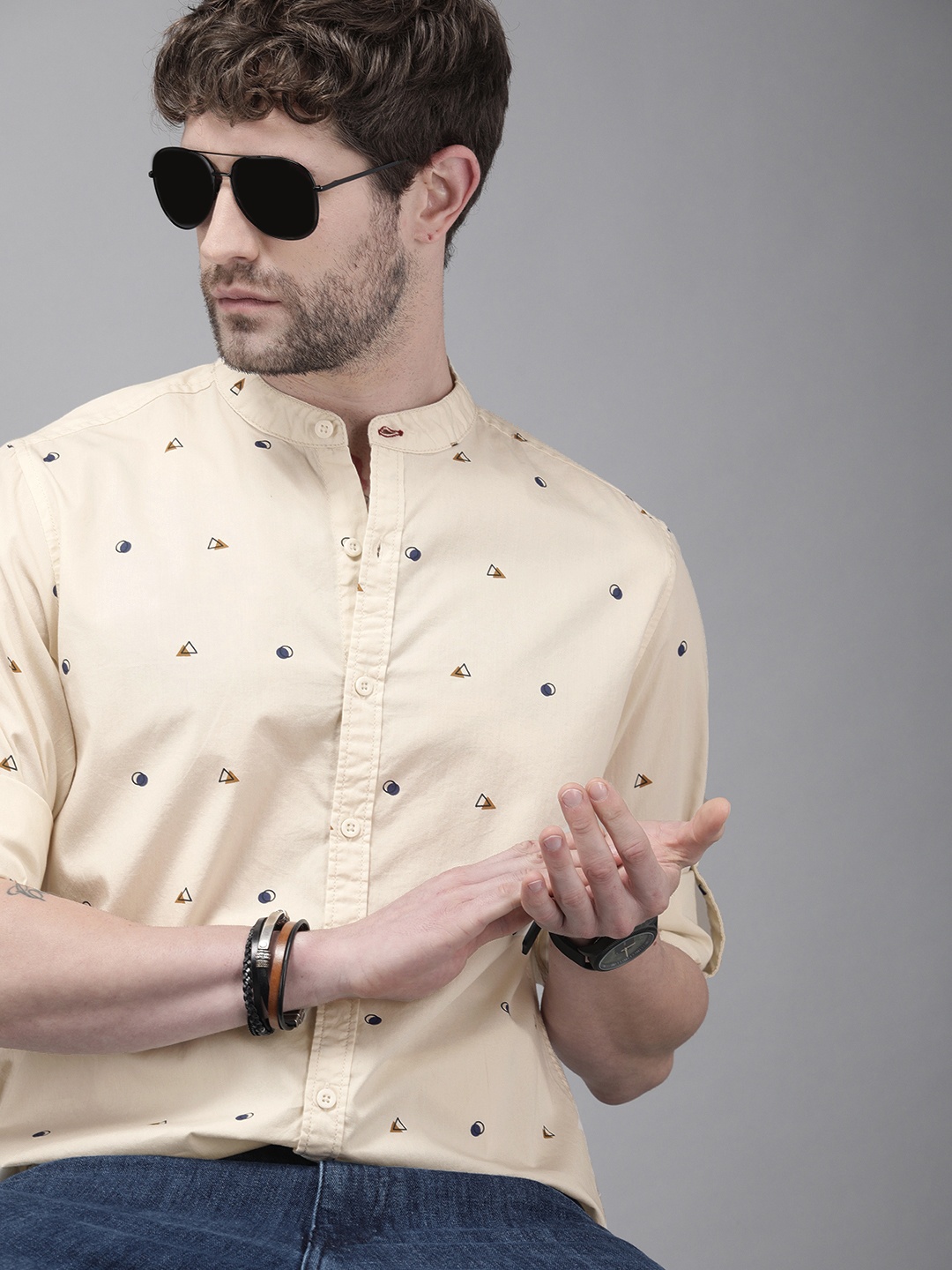 

Roadster Men Cream-Coloured Opaque Printed Casual Shirt