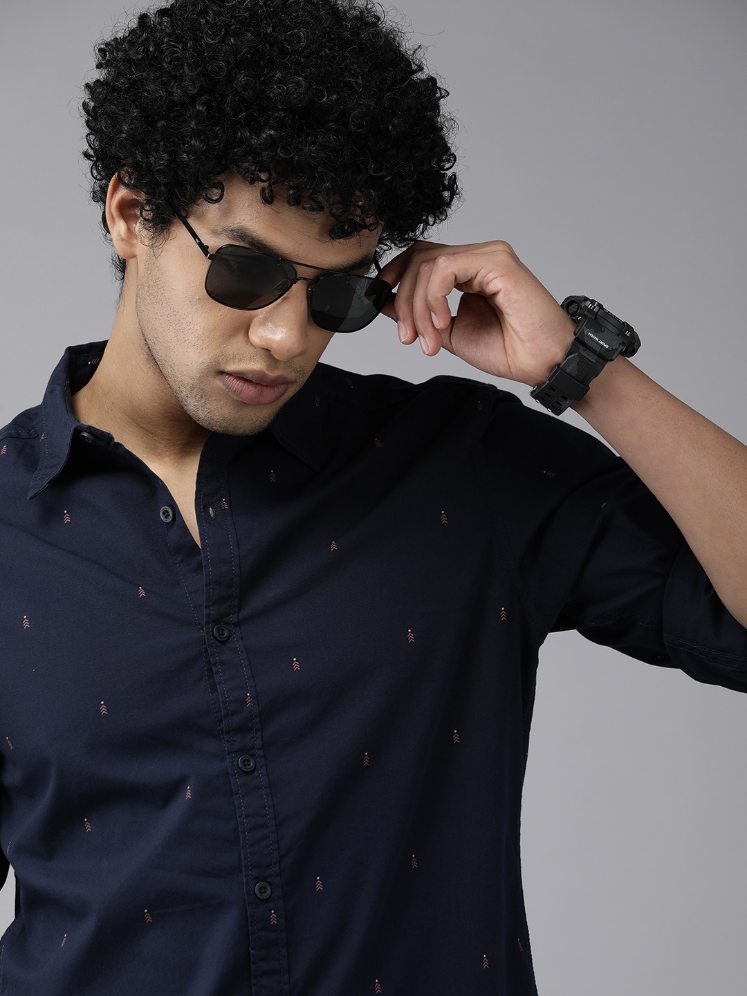 

Roadster Men Navy Blue Opaque Printed Casual Shirt