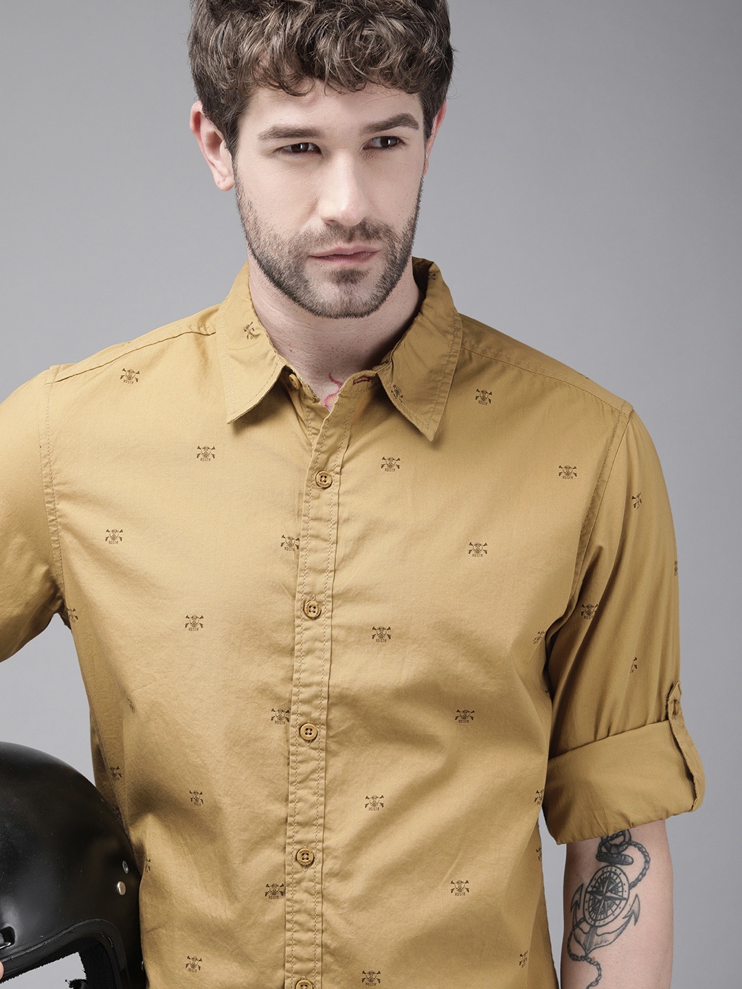 

Roadster Men Khaki & Brown Opaque Printed Pure Cotton Casual Shirt