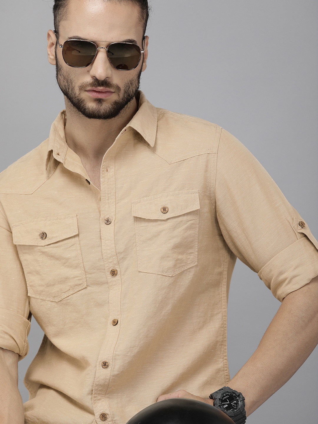 

Roadster Men Beige Casual Shirt