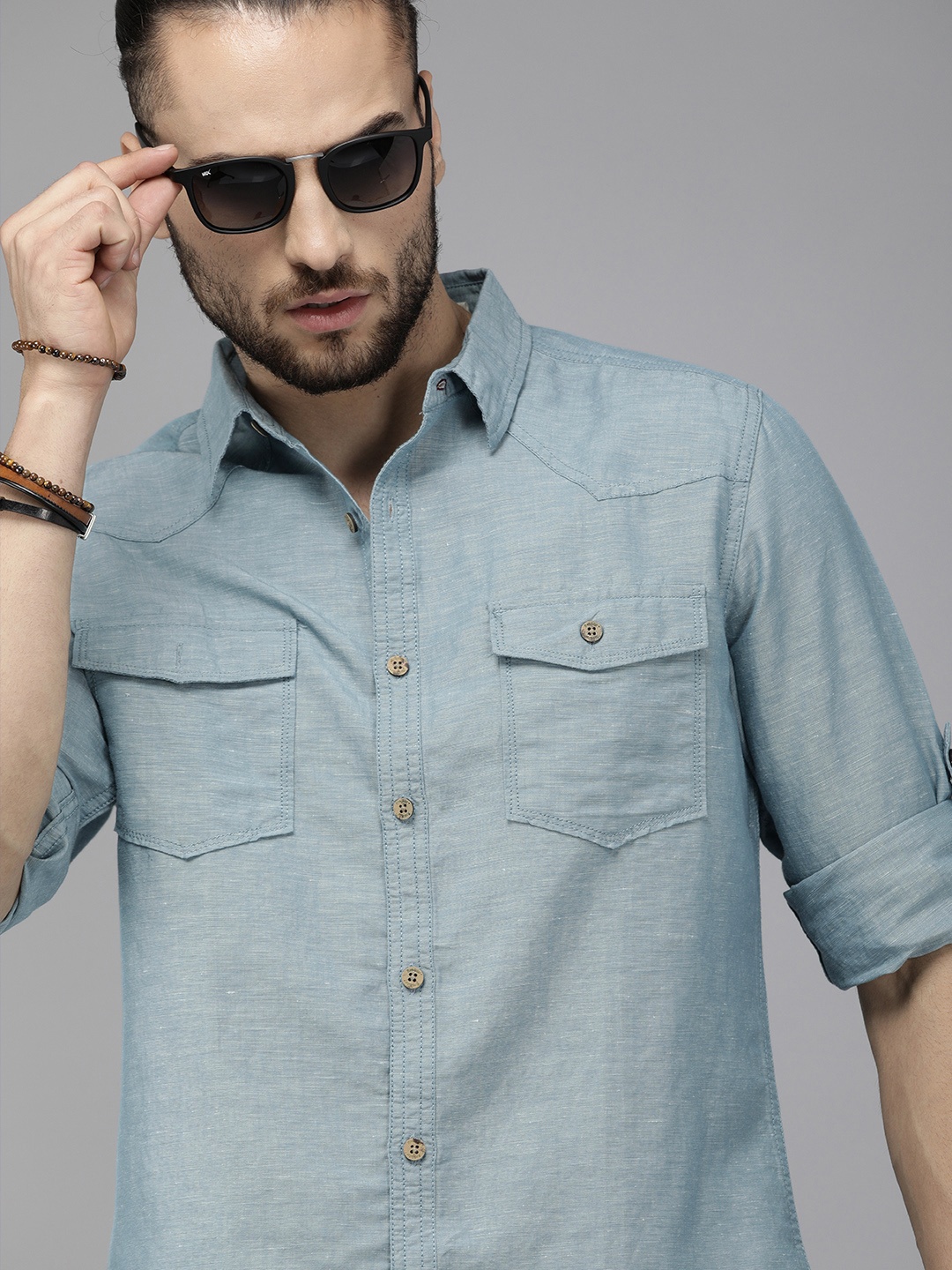 

Roadster Men Blue Casual Shirt