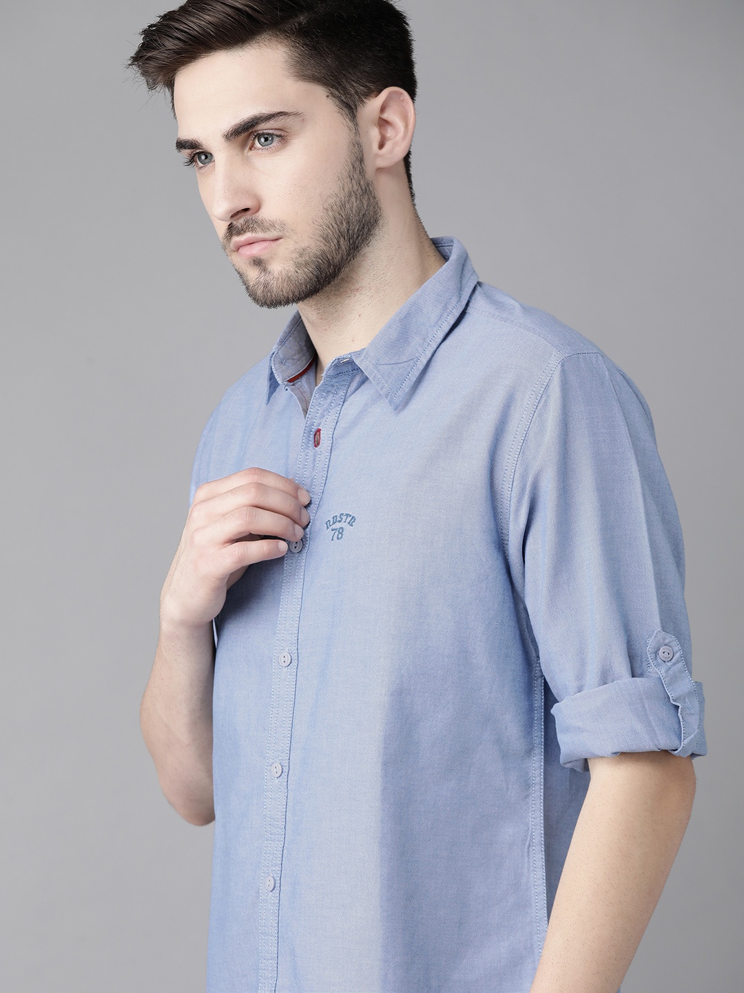 

Roadster Men Blue Solid Cotton Casual Shirt