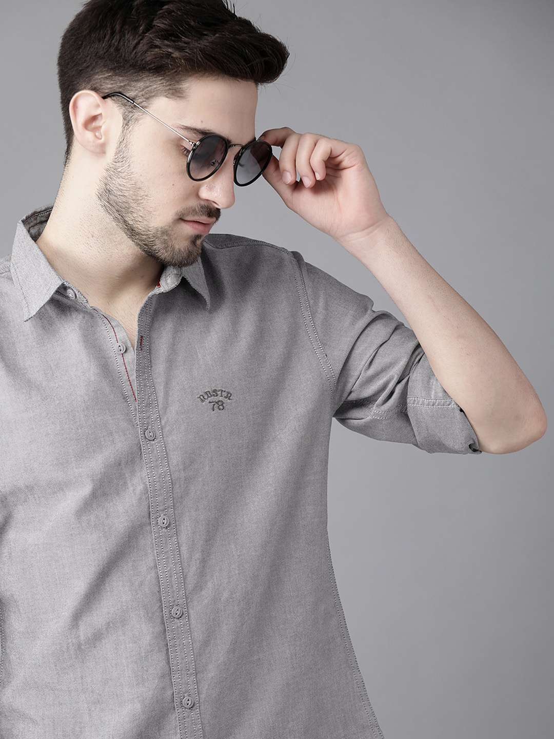 

Roadster Men Grey Solid Cotton Sustainable Casual Shirt