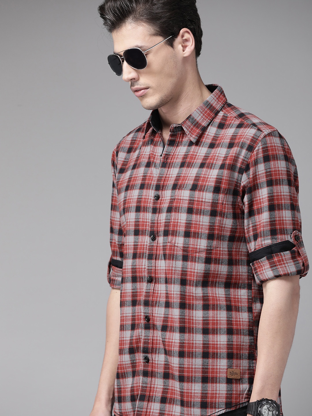 

Roadster Men Rust Red & Grey Pure Cotton Checked Flannel Casual Shirt