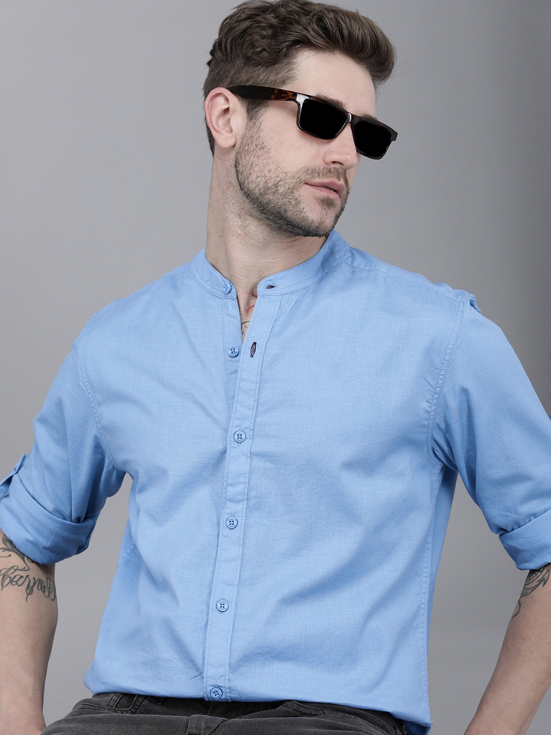 

Roadster Men Blue Mandarin Collar Roll-Up Sleeves Sustainable Casual Shirt