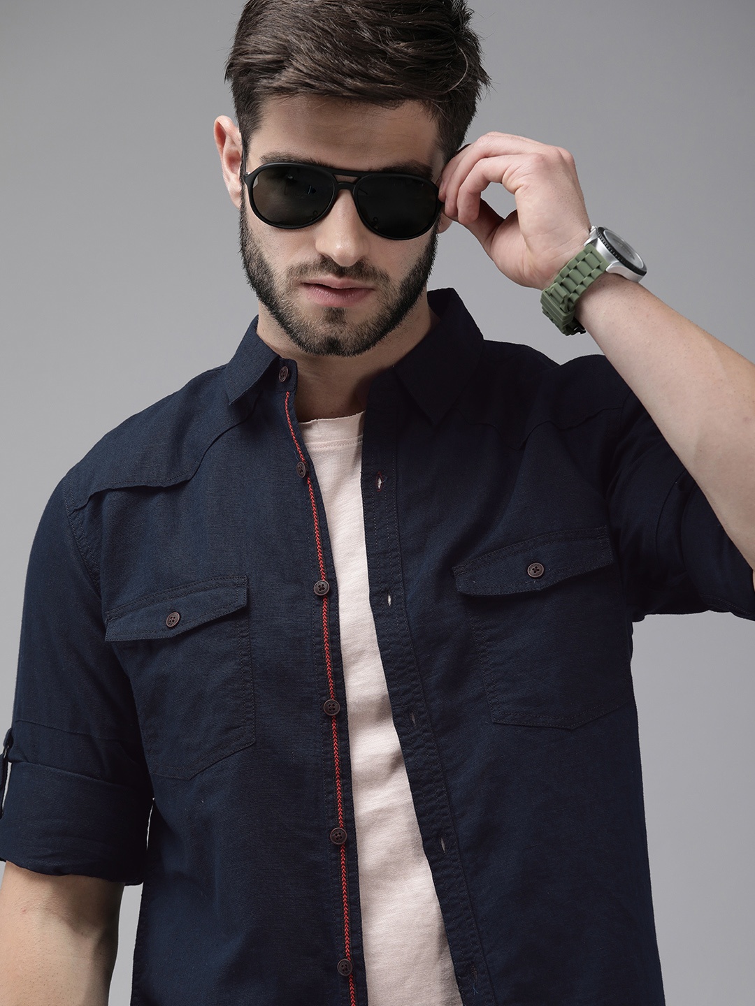 

Roadster Men Navy Blue Solid Cotton Linen Casual Shirt With Flap Pockets