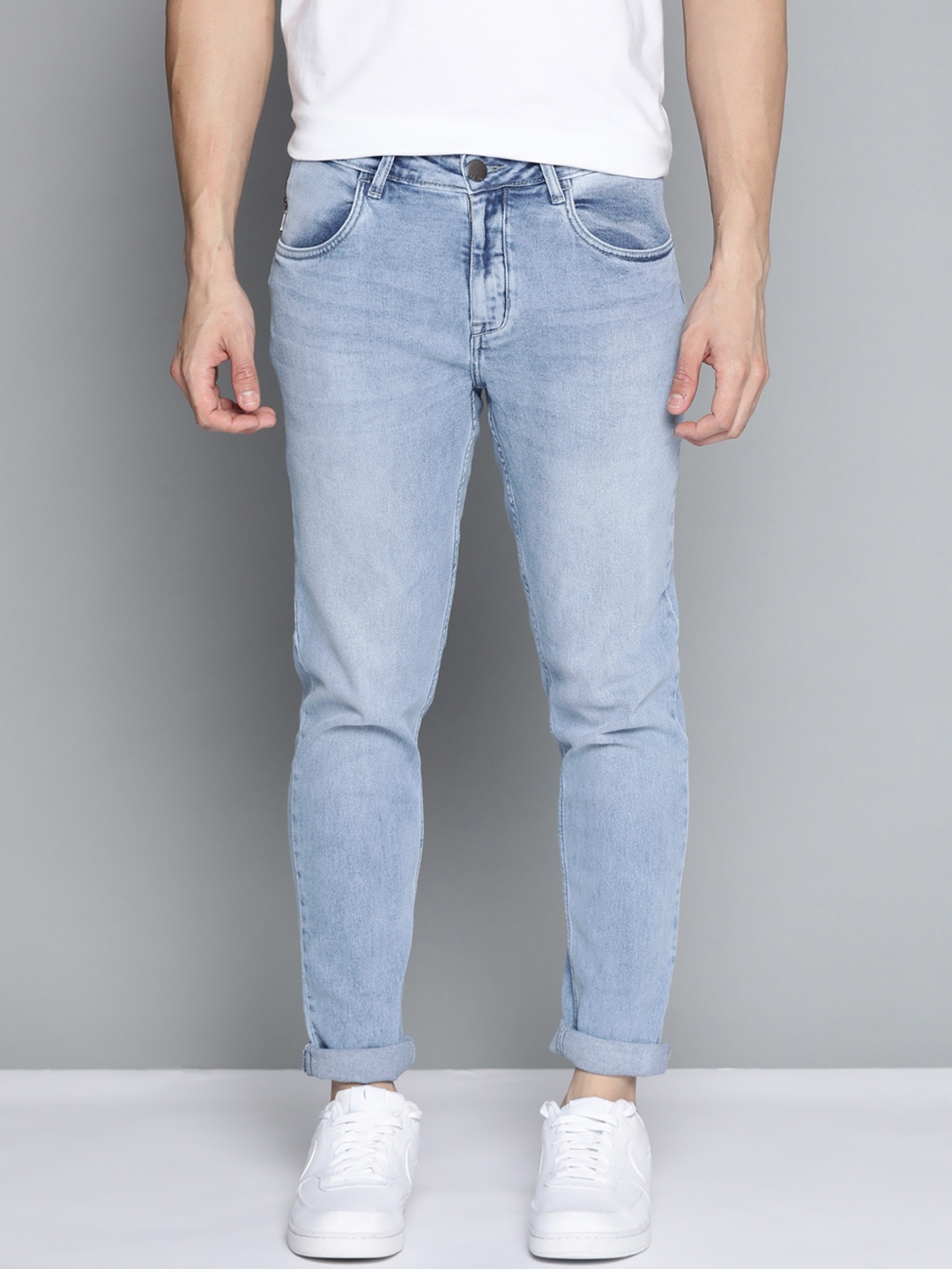 

Mast & Harbour Men Blue Slim Fit Light Fade Stretchable Jeans