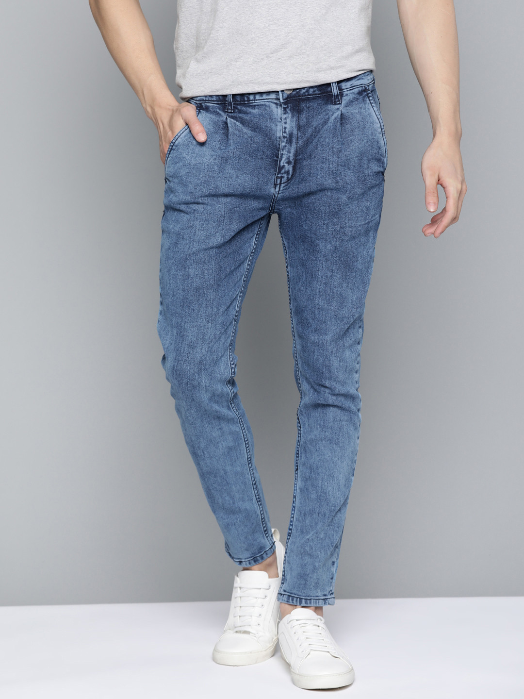 

Mast & Harbour Men Blue Slim Tapered Fit Light Fade Stretchable Jeans