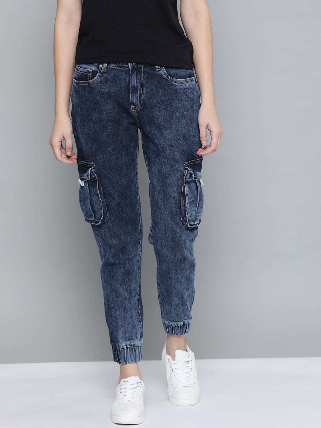 

Mast & Harbour Women Blue Jogger Cuffed Hem Stretchable Jeans