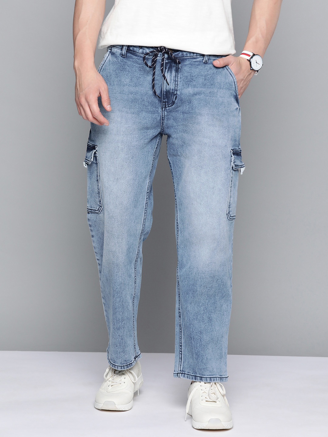 

Mast & Harbour Men Blue Straight Fit Light Fade Jeans