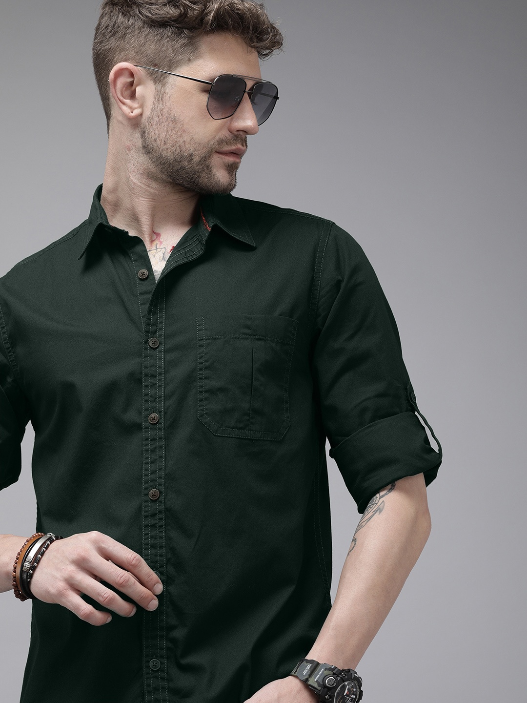 

Roadster Men Green Roll-Up Sleeves Casual Shirt