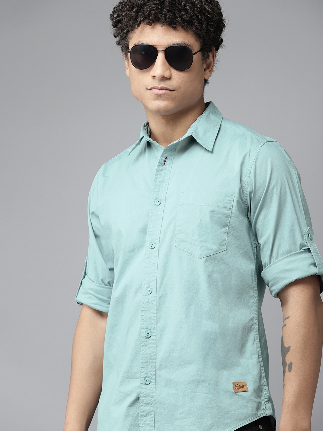 

The Roadster Lifestyle Co. Slim Fit Opaque Casual Shirt, Blue