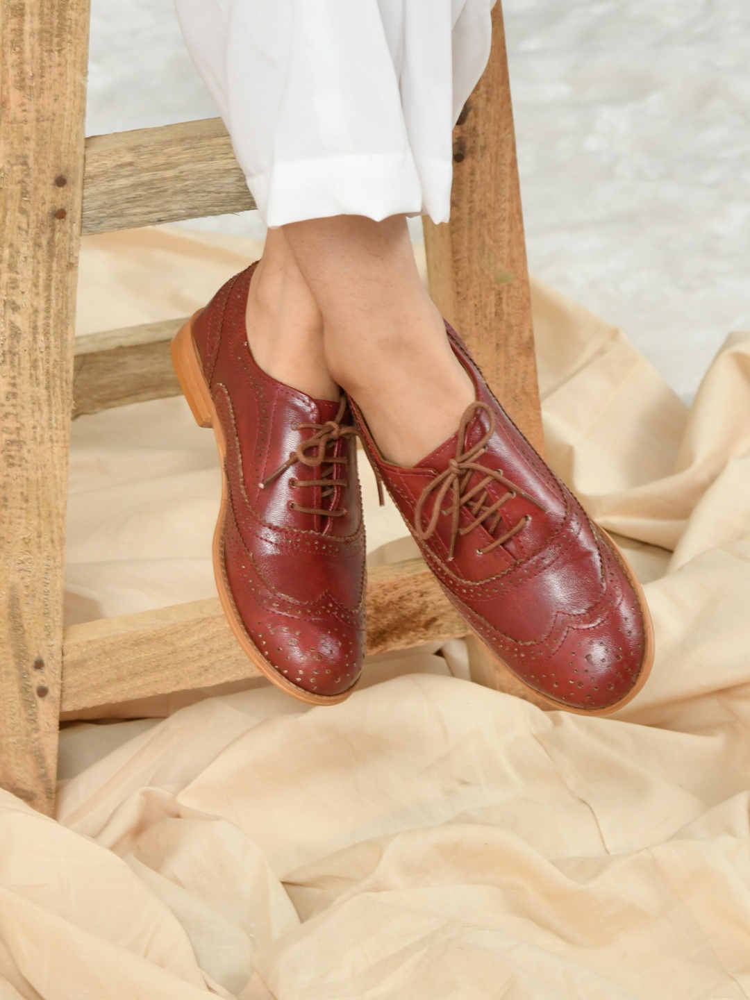 

Zebba Women Burgundy Textured Brogues