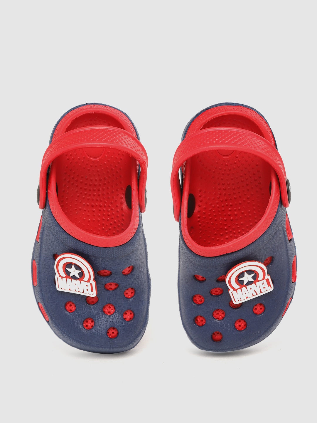 

toothless Boys Navy Blue Clogs with Marvel Avengers Captain America Shoe Charm Detail