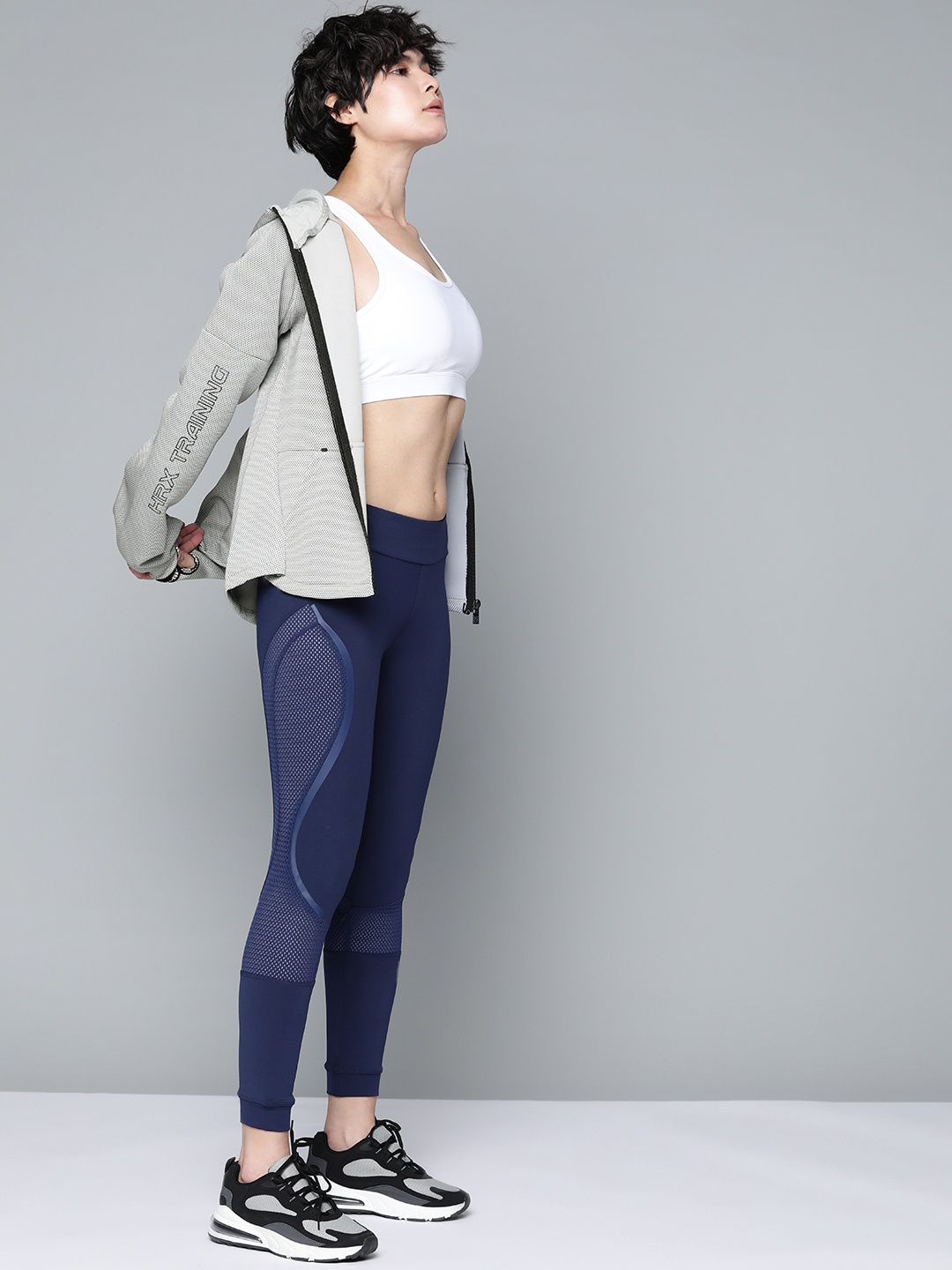 

HRX By Hrithik Roshan Training Women Grey Printed Rapid-Dry Solid Jacket