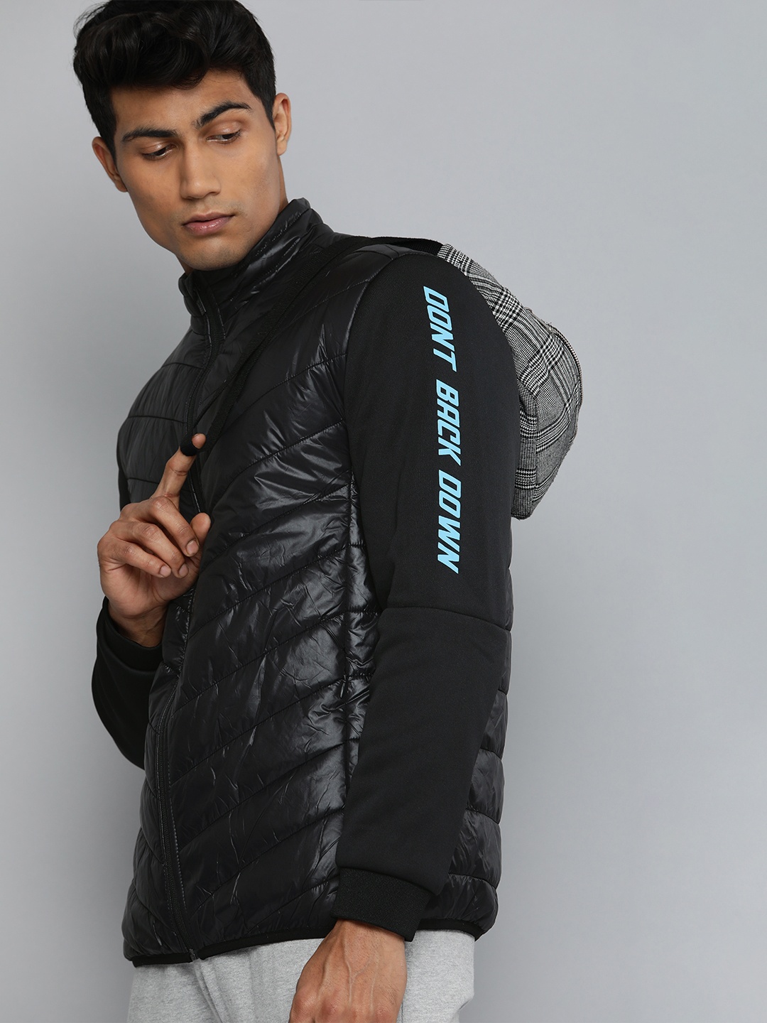 

HRX By Hrithik Roshan Lifestyle Men Black Rapid-Dry Solid Jackets