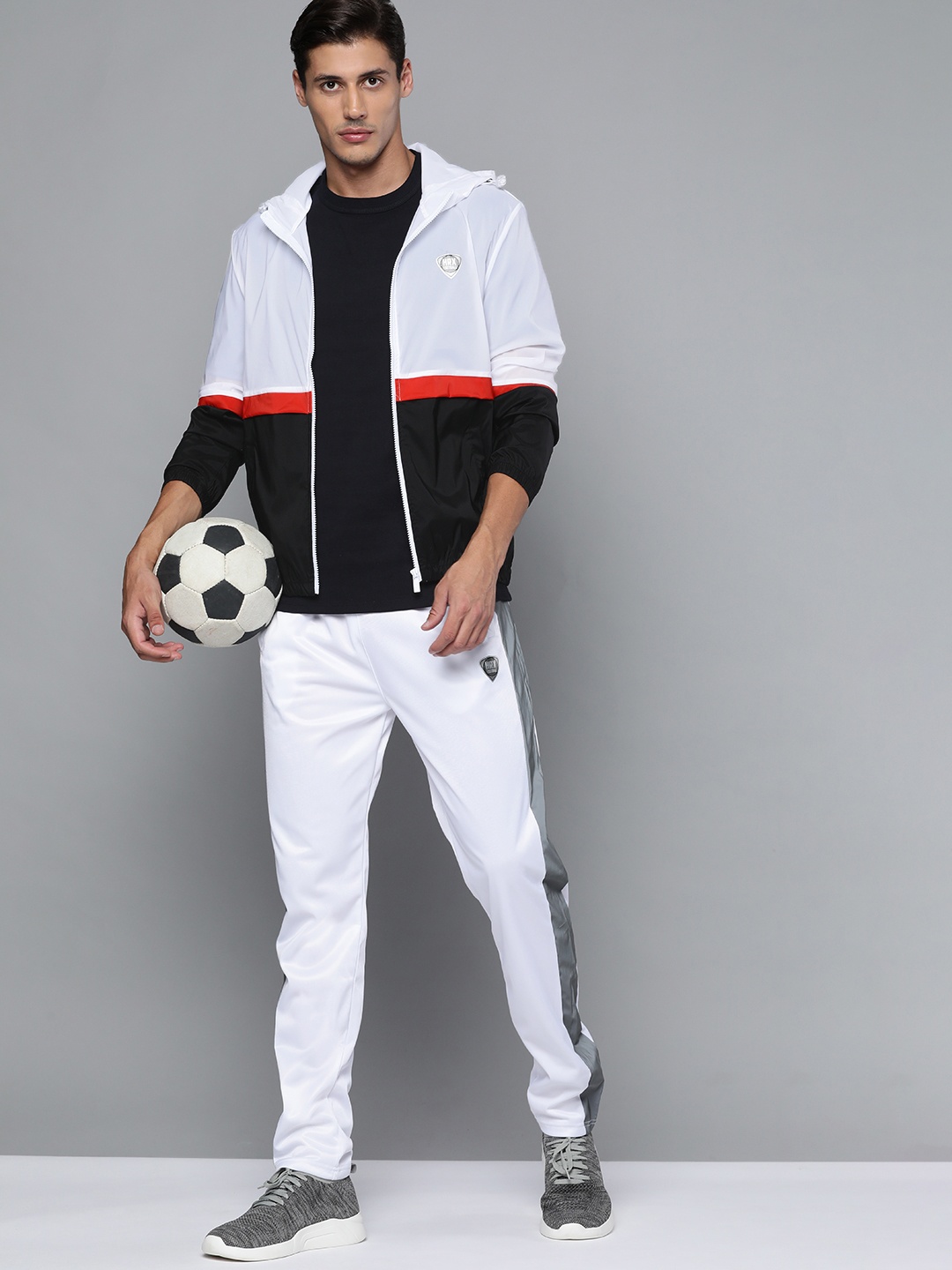 

HRX By Hrithik Roshan Football Men Optic White Rapid-Dry Colourblocked Jacket
