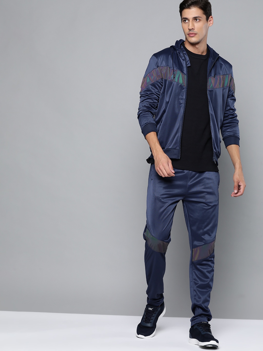 

HRX By Hrithik Roshan Football Men Medieval Blue Rapid-Dry Solid Tracksuits, Navy blue