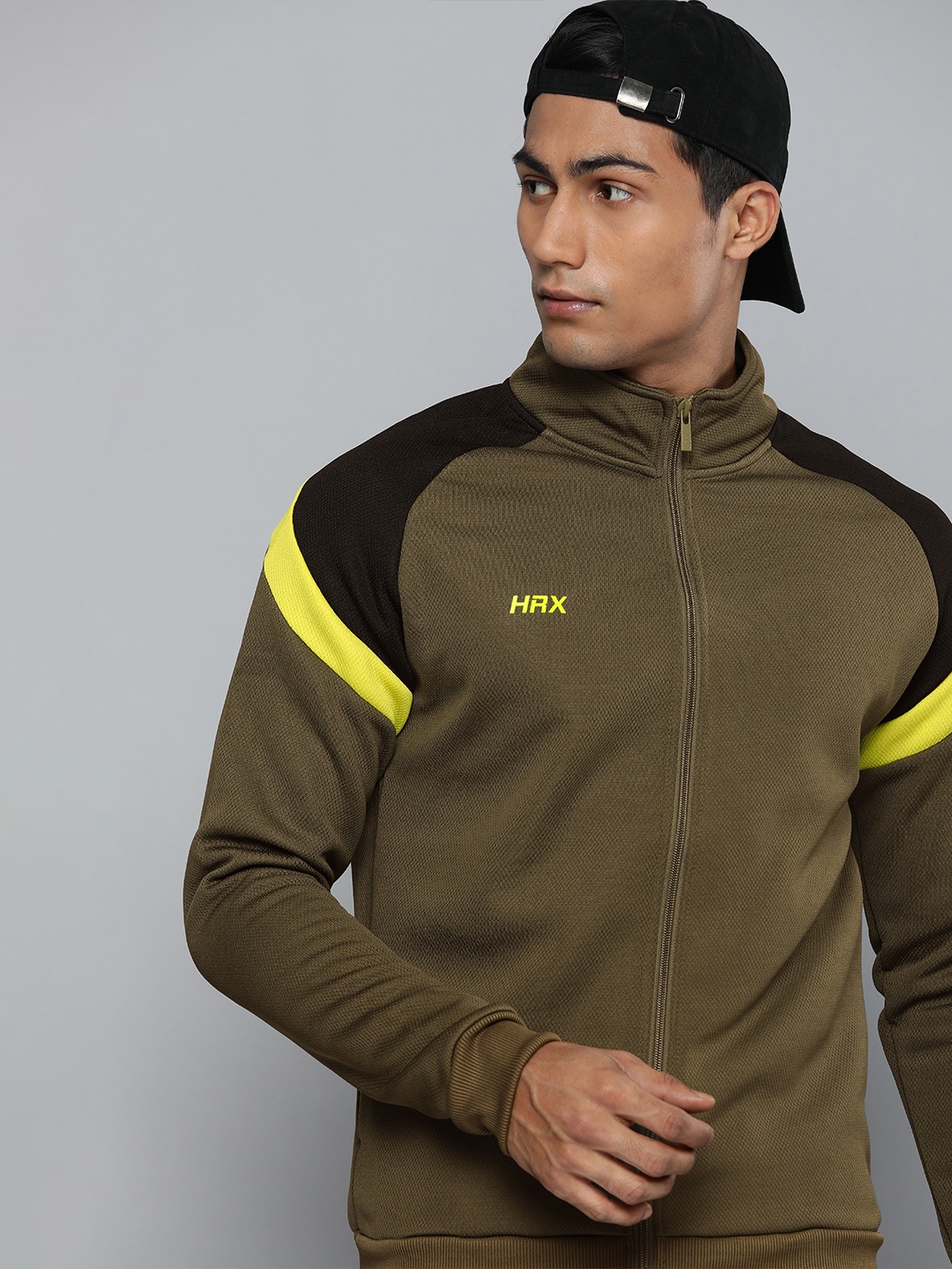 

HRX By Hrithik Roshan Training Men Olive Green Rapid-Dry Solid Jacket