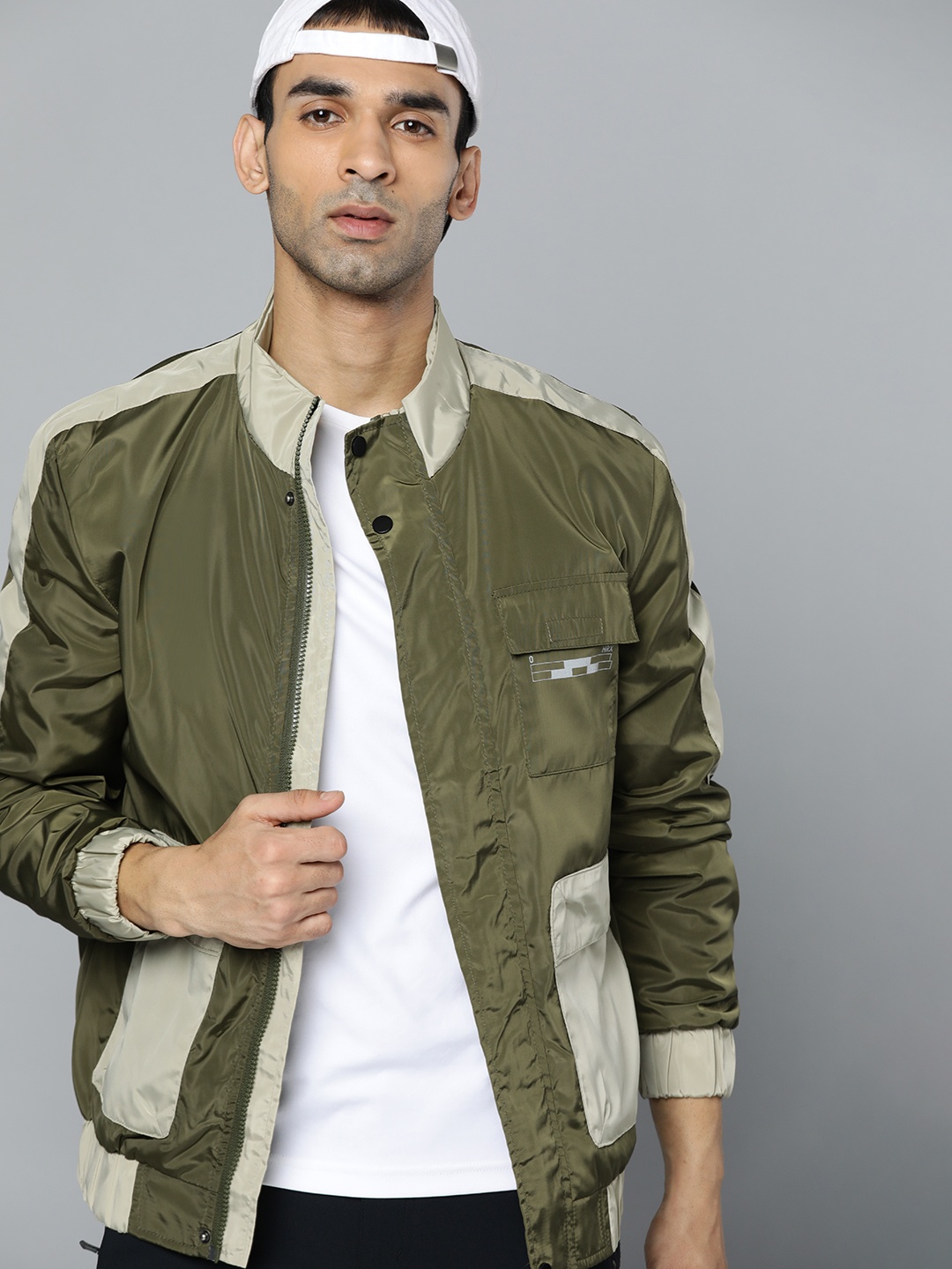 

HRX By Hrithik Roshan Outdoor Men Winter Moss Rapid-Dry Solid Jacket, Olive