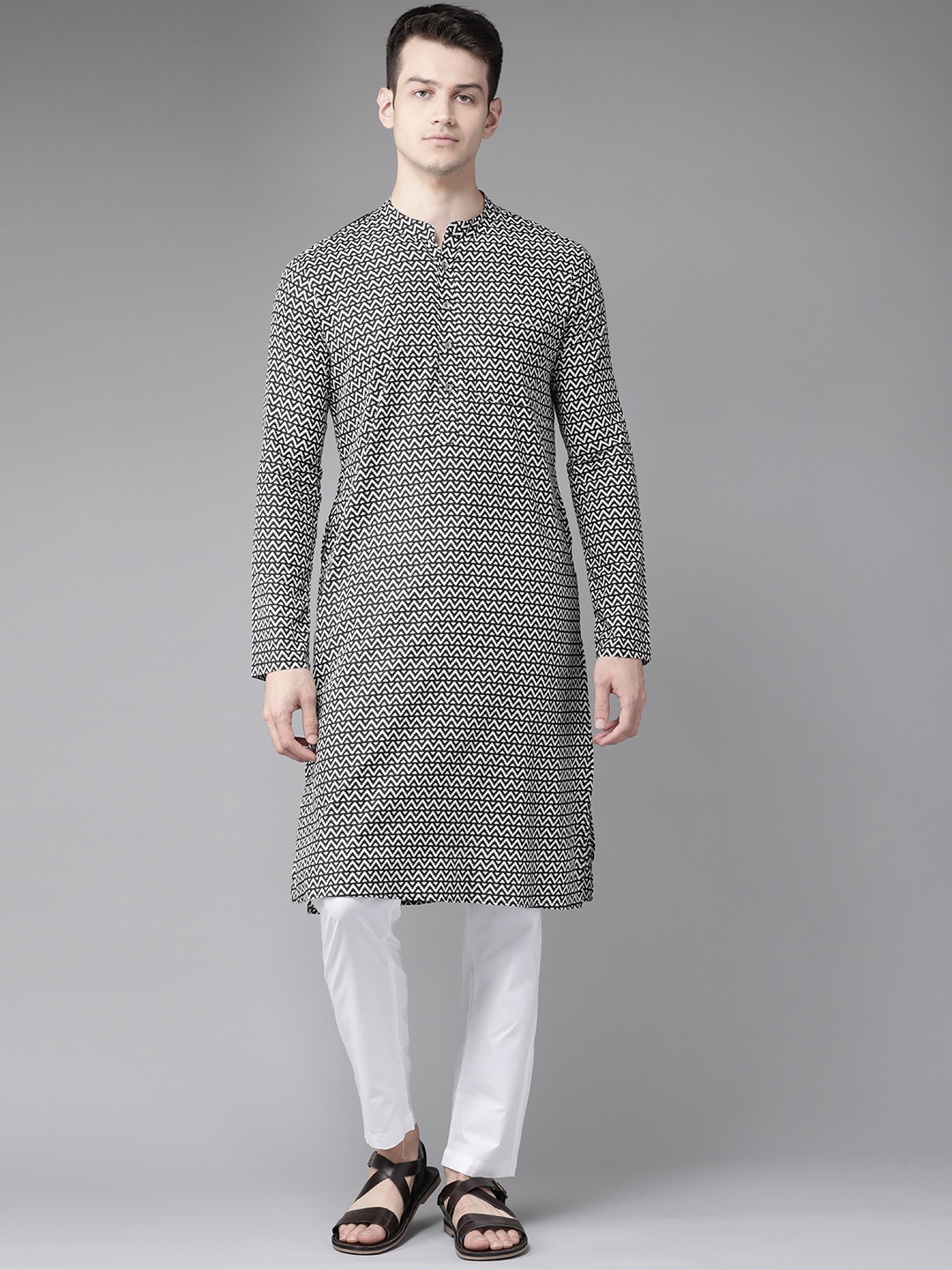 

See Designs Men Black & White Pure Cotton Block Print Handloom Kurta