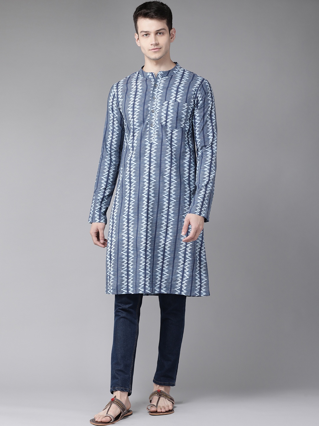 

See Designs Men Blue Geometric Print Block Print Handloom Pure Cotton Straight Kurta