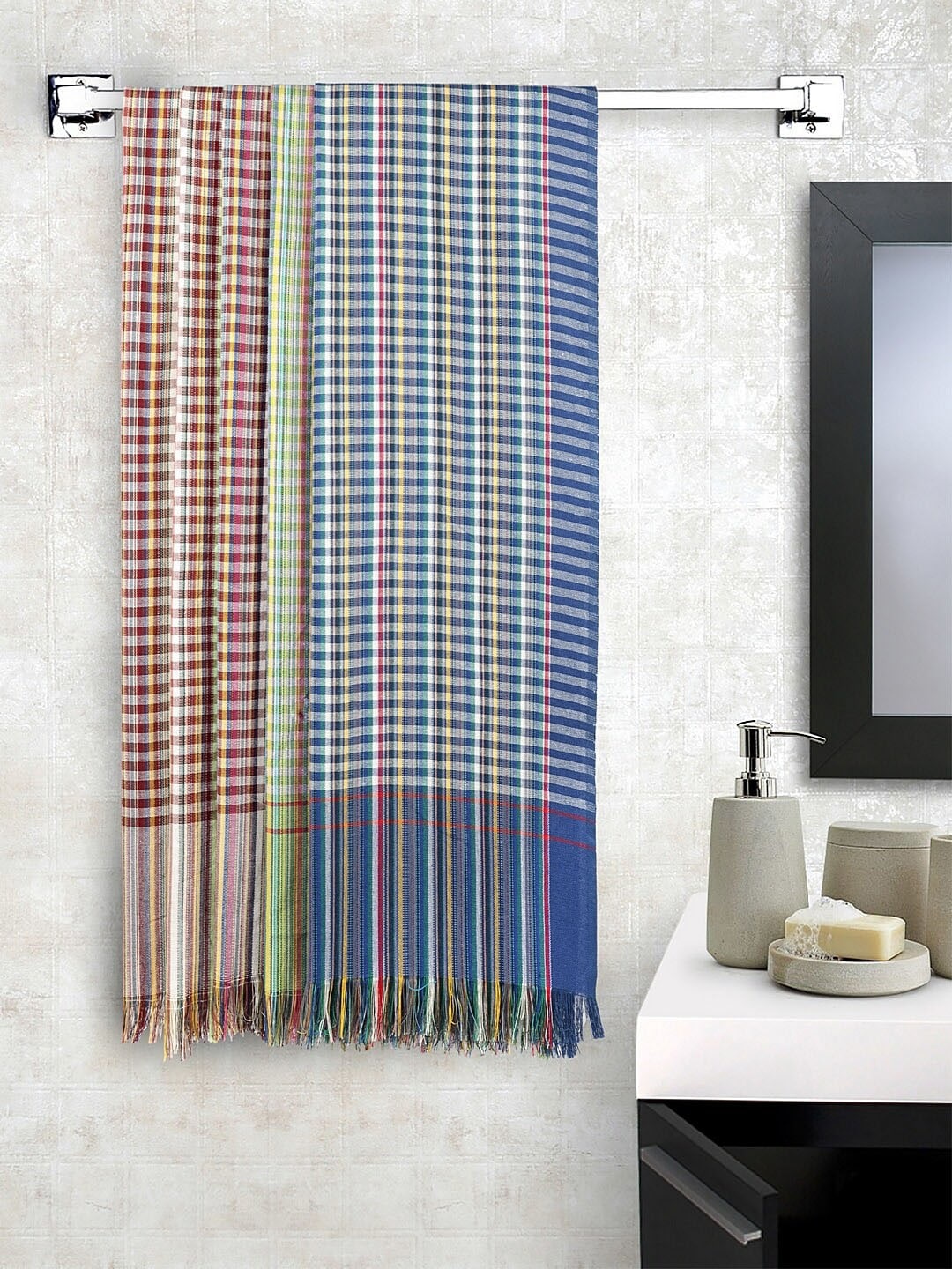 

KLOTTHE Set Of 5 Checked 150 GSM Cotton Bath Towels, Red