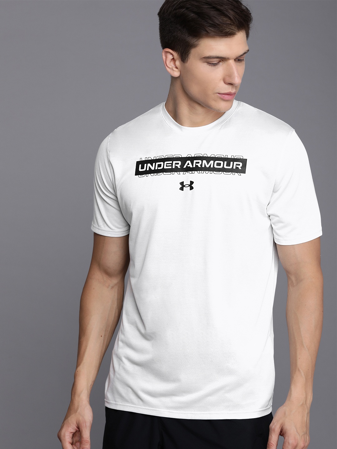 

UNDER ARMOUR Men White Brand Logo Training Vent Graphic T-shirt