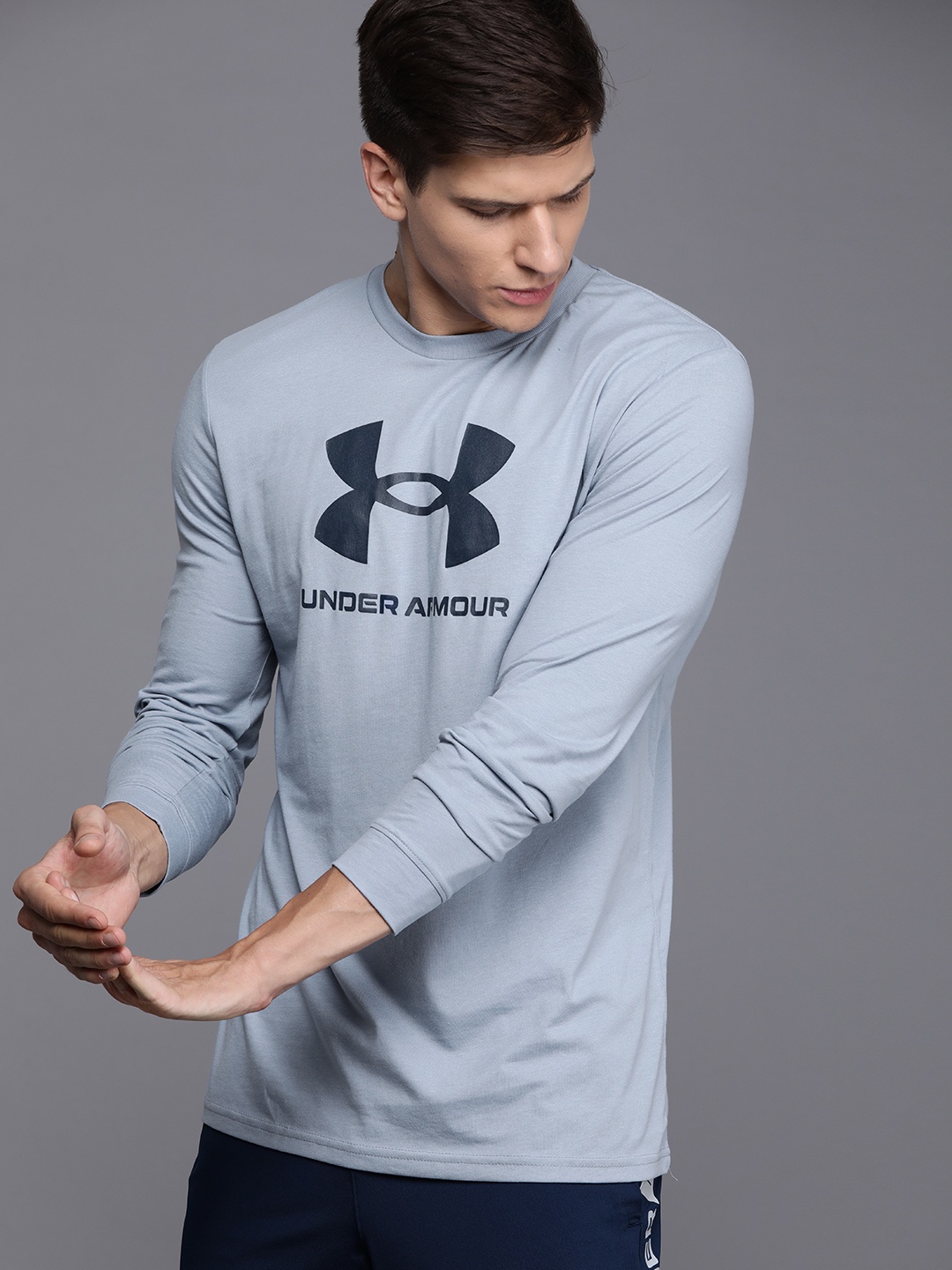 

UNDER ARMOUR Men Blue Sportstyle Logo Long Sleeve T-Shirt