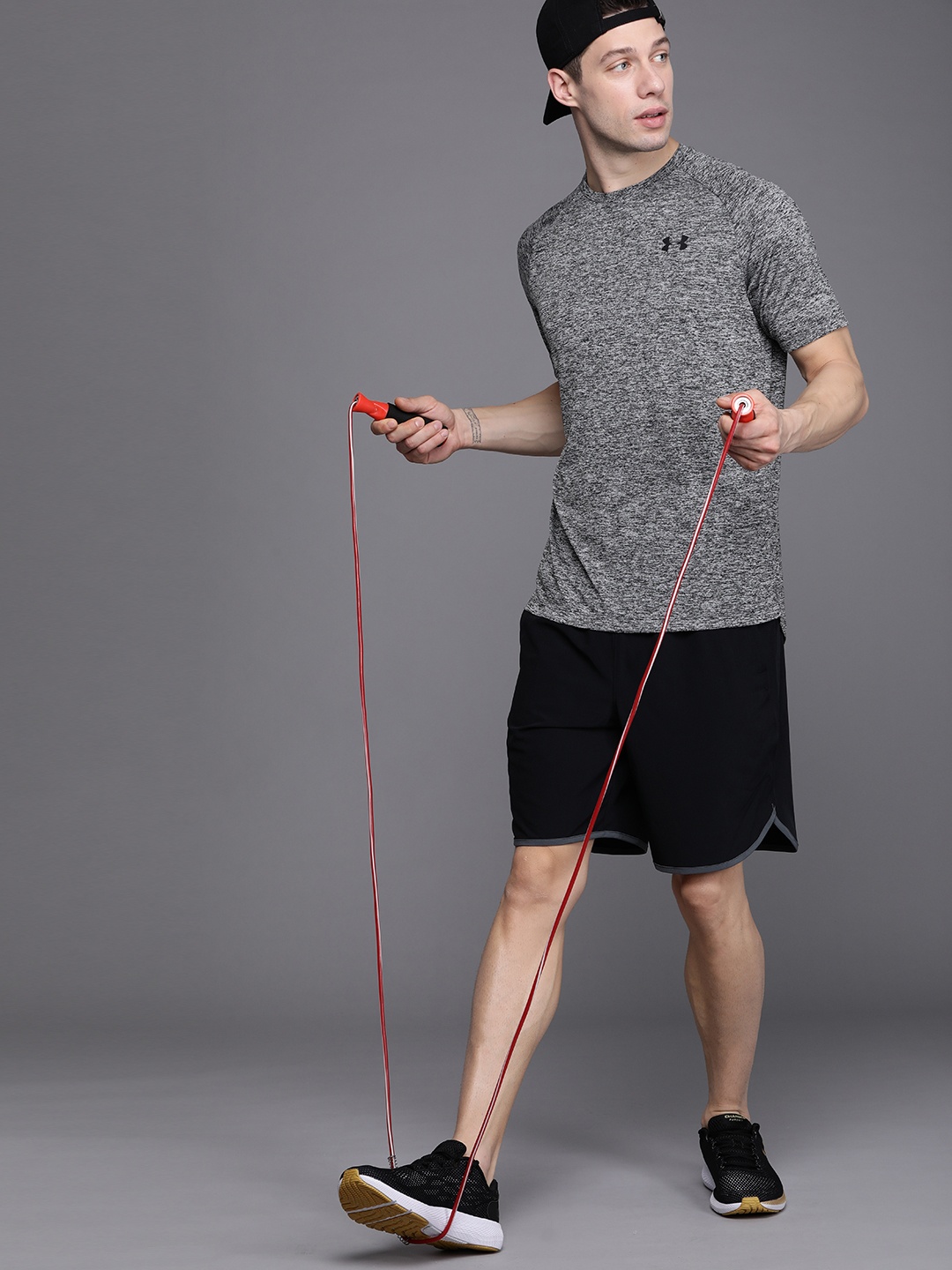 

UNDER ARMOUR Men Black Anti Odour UA Tech 2.0 Loose T-shirt