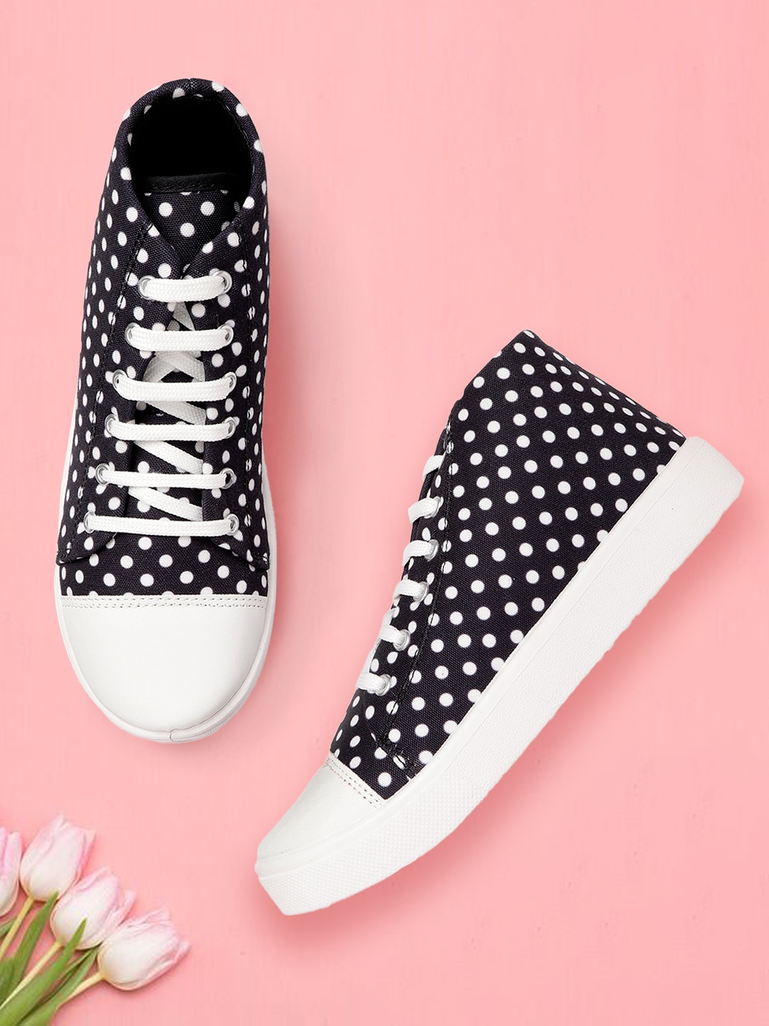 

DressBerry Women Black & White Polka Dot Print Sneakers