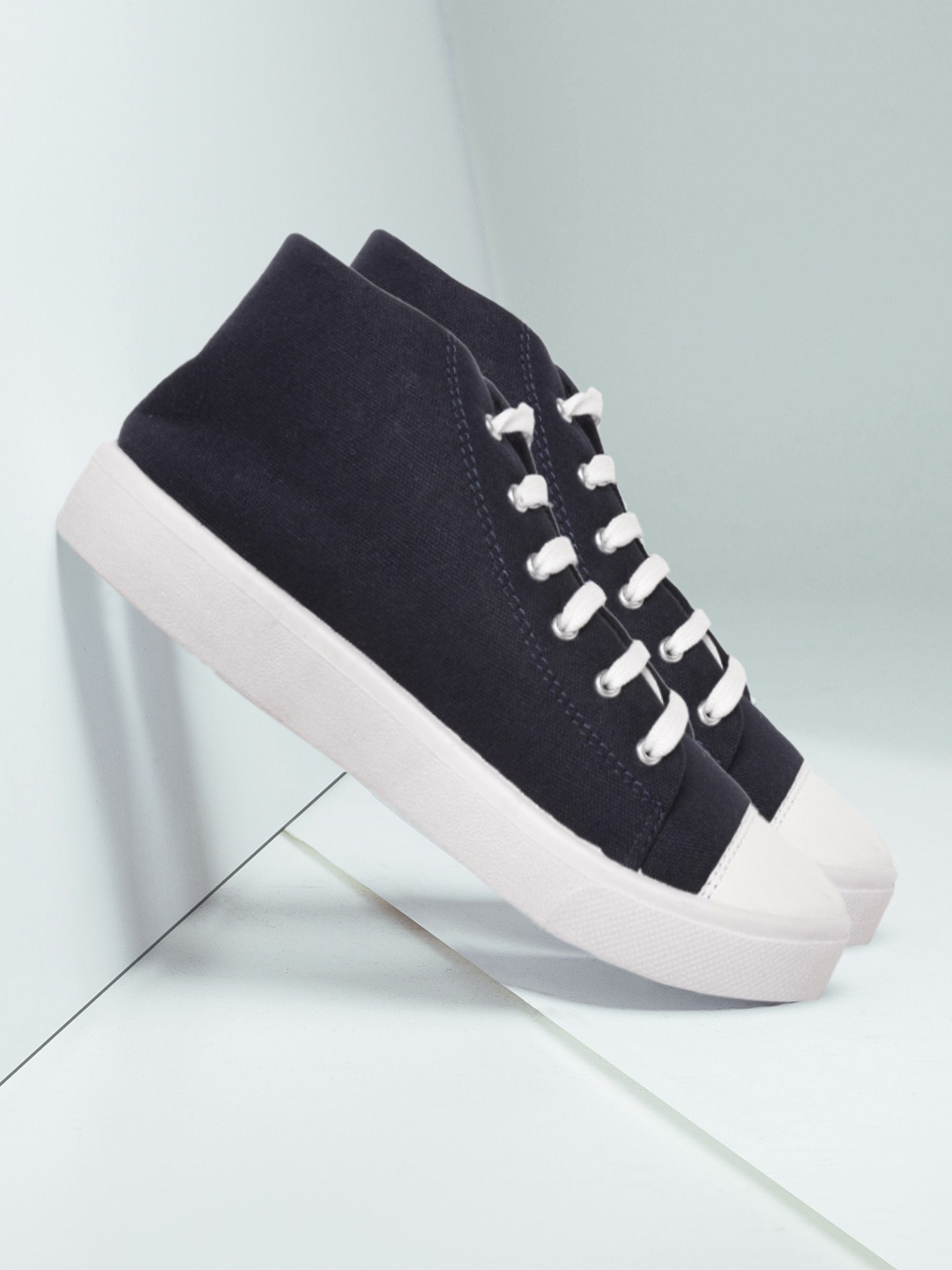 

DressBerry Women Navy Blue Solid Mid-Top Sneakers