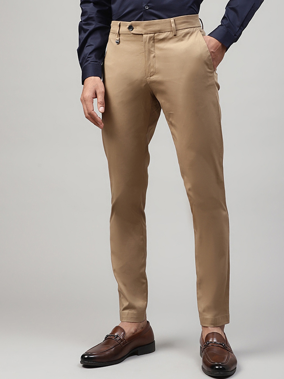 

Antony Morato Men Brown Slim Fit Regular Trousers